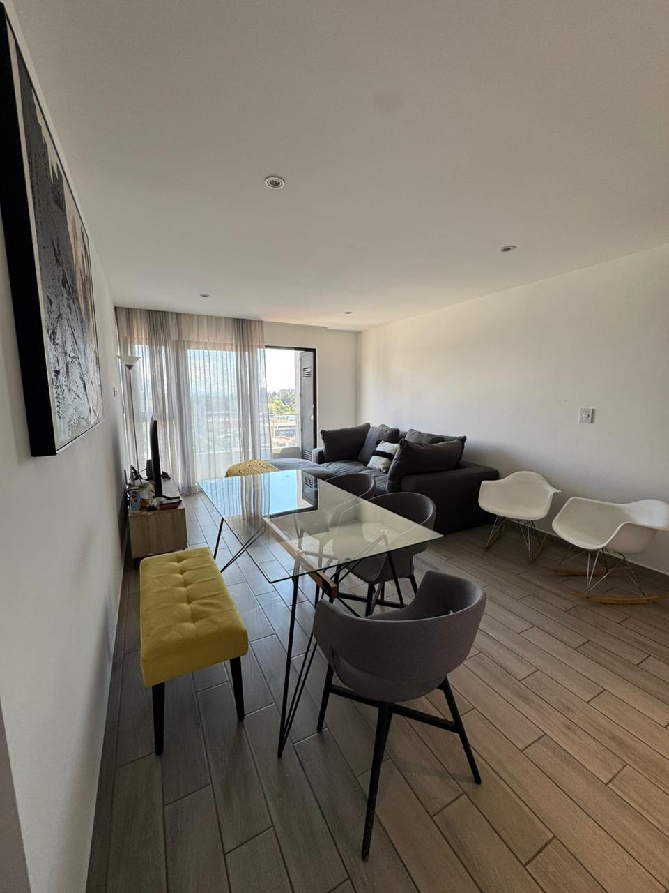 Apartamento Amueblado En Alquiler Parque 10 Zona 10 3 Habitaciones (1)